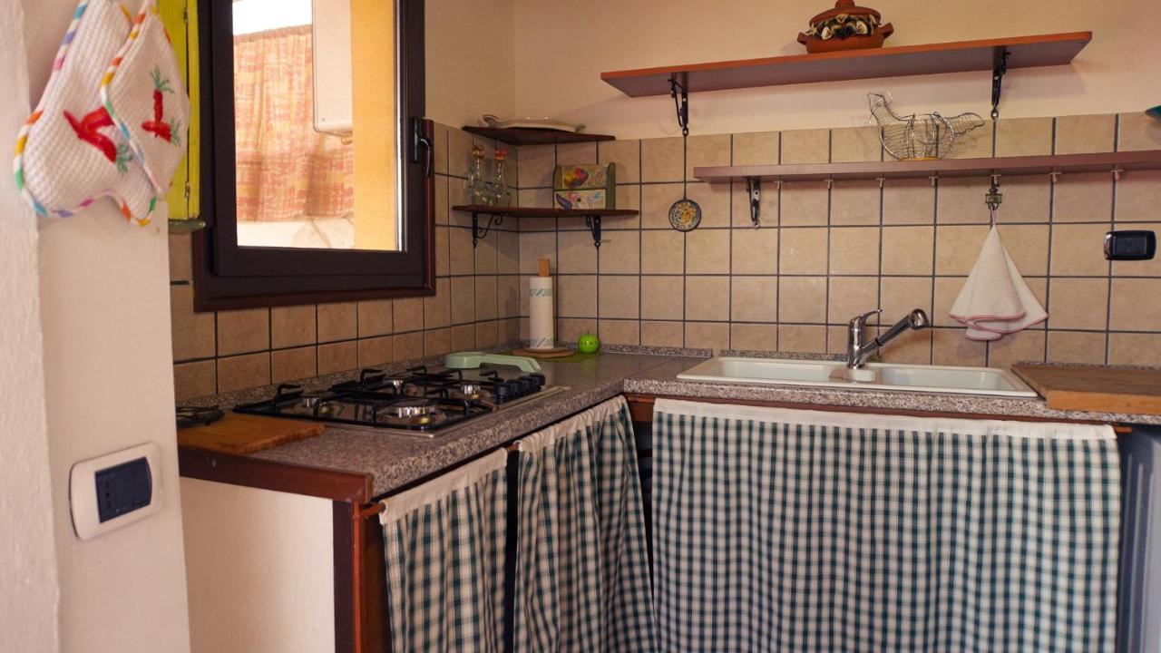 Pm 12 Via Achille Grandi Guest House Alghero Exteriör bild