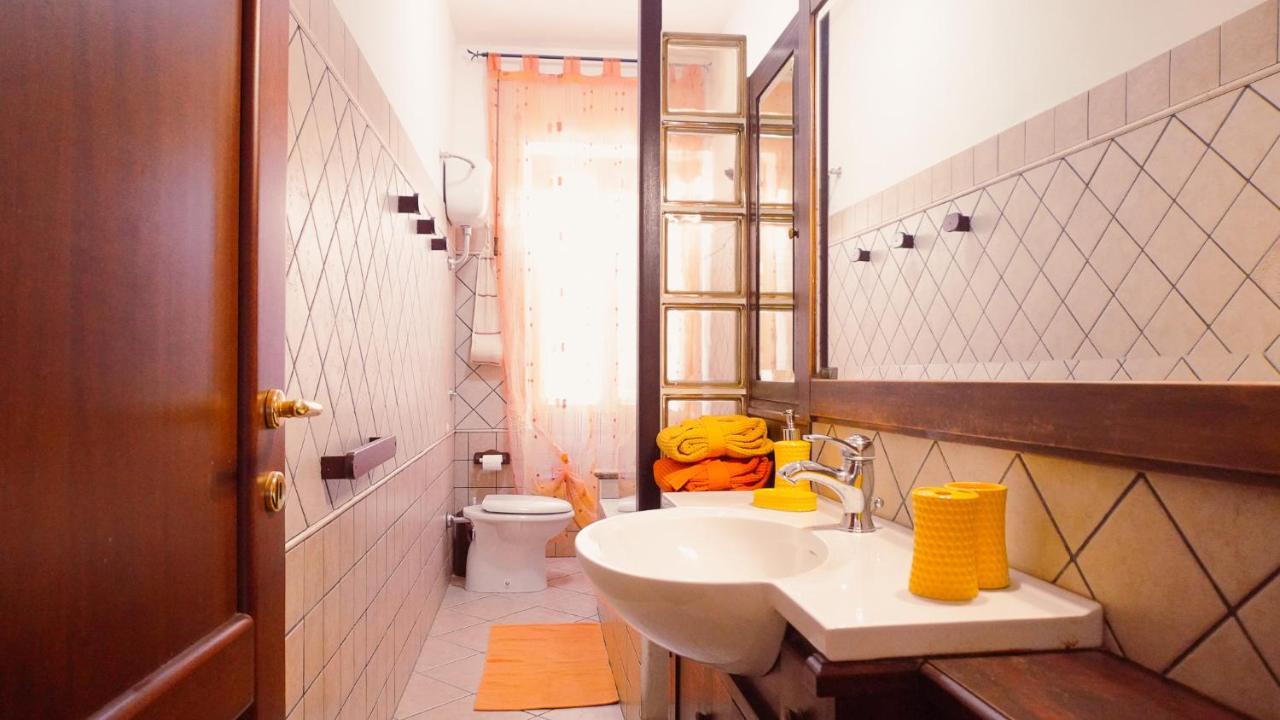 Pm 12 Via Achille Grandi Guest House Alghero Exteriör bild